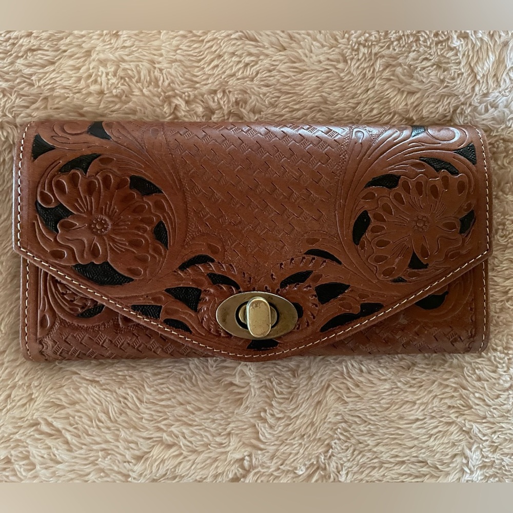 Western Wallet